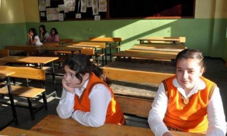 Hakkari'de öğretmenler öğrenci bekledi - Resim 15