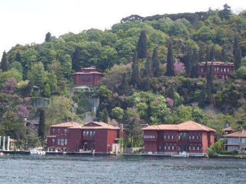 Boğazın incileri ve sahipleri