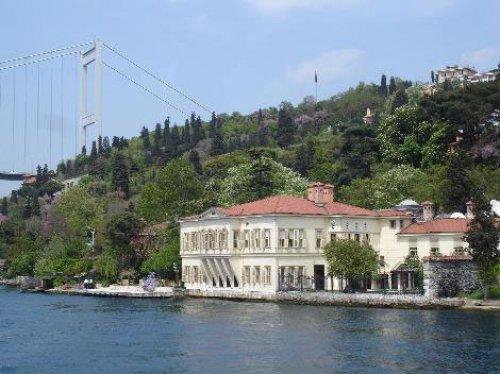 Boğazın incileri ve sahipleri