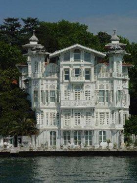 Boğazın incileri ve sahipleri