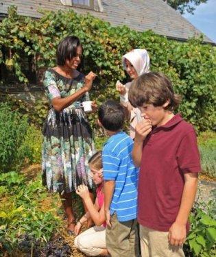 Hayrünisa Gül Michelle Obama - Resim 13