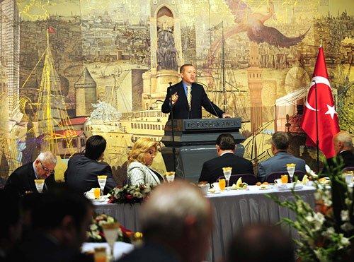 Başbakan Erdoğan medya temsilcileri ile buluştu  - Resim 1