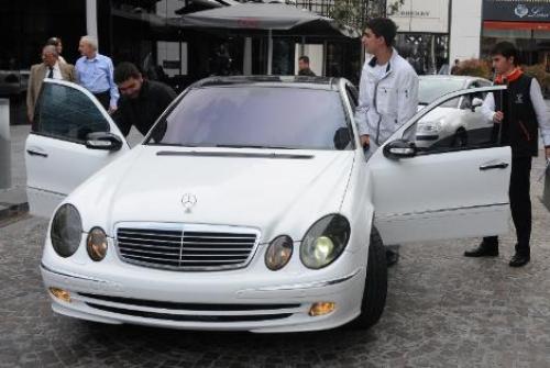 İdo'ya 18 yaş hediyesi Mercedes - Resim 3