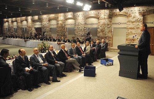 Başbakan Erdoğan medya temsilcileri ile buluştu  - Resim 20