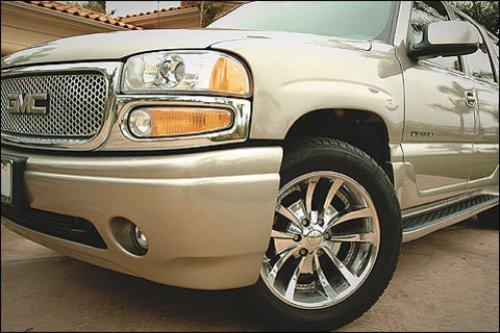 Ünlülerin dudak uçuklatan arabaları