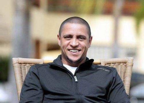 Ünlülerin dudak uçuklatan arabaları