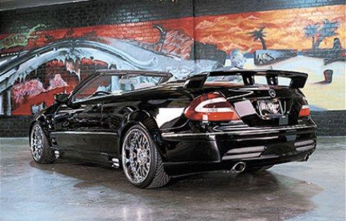 Ünlülerin dudak uçuklatan arabaları