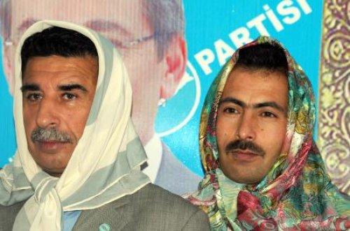 Partili erkekler de kadınlarla birlikte başlarını örttü - Resim 4