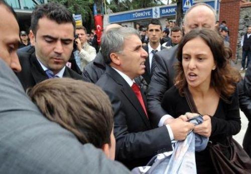 Üniversitede Abdullah Gül'e protesto  - Resim 13