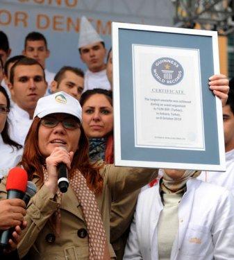 Dünyanın En Büyük Omleti - Resim 34