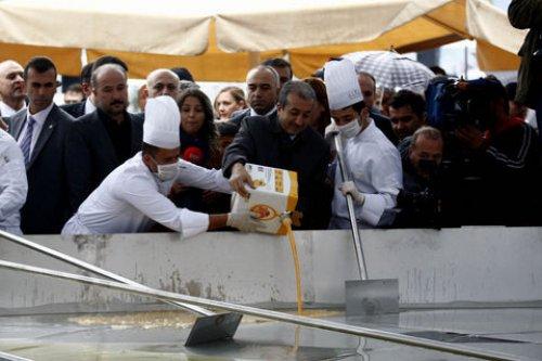 Dünyanın En Büyük Omleti - Resim 30