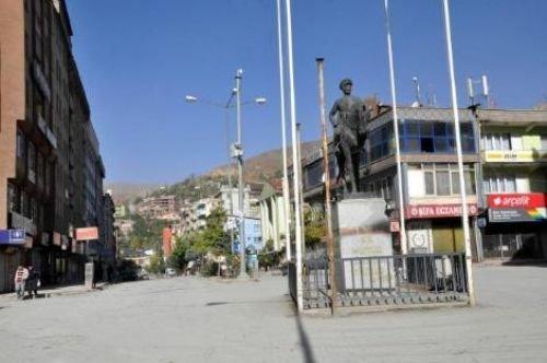 Güneydoğu'da yine kepenkler kapandı yine sokaklar karıştı - Resim 11