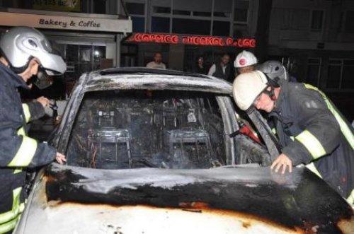 125 bin TL’lik otomobilini yaktı - Resim 6