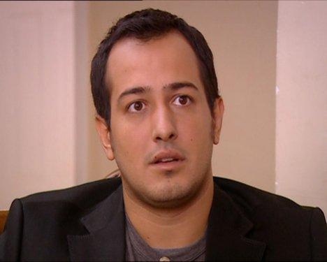 Güven Fikret'in Efe olduğunu anlıyor - Resim 3