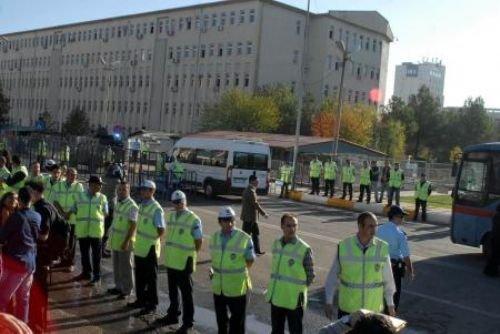 Kritik KCK davası Diyarbakır'da başladı - Resim 40