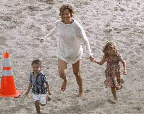 JLO ikizleriyle moda çekimi yaptı - Resim 10