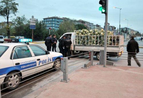 İzmit savaş alanına döndü  - Resim 11