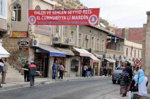 Gül'e 4 dilde karşılama - Resim 13
