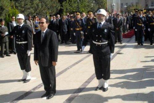 Baydemir Cumhuriyet Bayramı töreninde - Resim 6