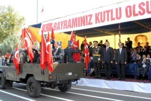 Baydemir'e gaziden anlamlı hediye