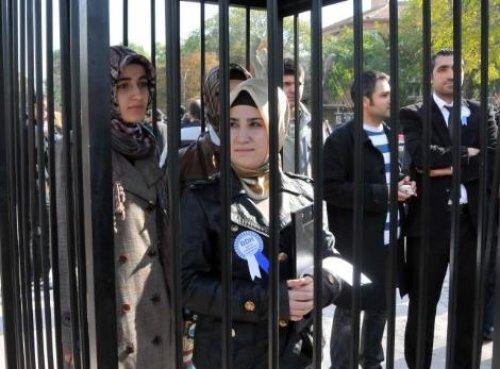 Ankara'da başörtüsü eylemi - Resim 10