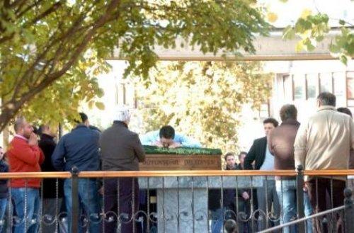 Küçük Umay toprağa verildi - Resim 10