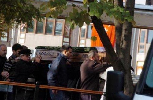 Küçük Umay toprağa verildi - Resim 13