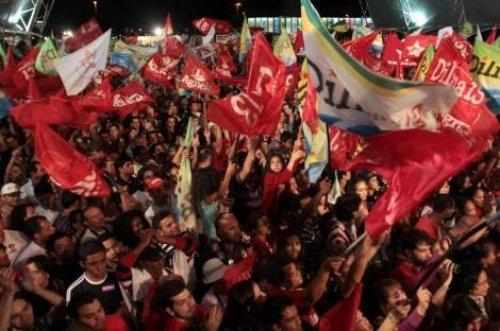 Dilma Rousseff Brezilya'nın ilk kadın başkanı - Resim 11