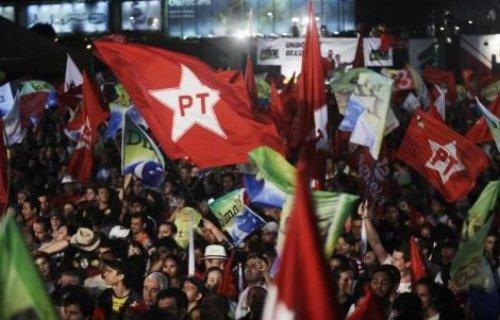 Dilma Rousseff Brezilya'nın ilk kadın başkanı - Resim 13
