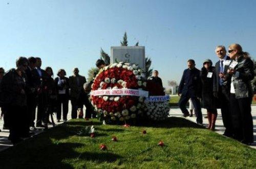 Ecevit vefatının 4. yılında anıldı - Resim 2