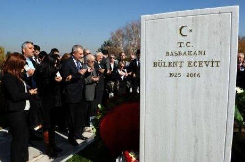 Ecevit vefatının 4. yılında anıldı - Resim 3