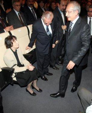 Kılıçdaroğlu ile Sav arasında sıcak temas  - Resim 1