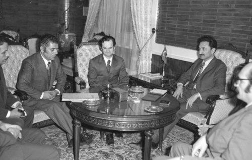 Önder Sav'ın gençliği