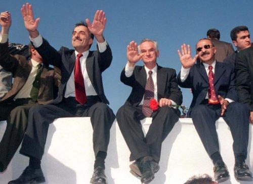 Önder Sav'ın gençliği