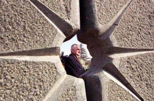 Önder Sav'ın gençliği