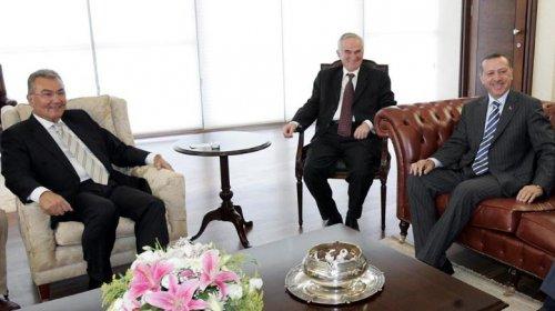 Önder Sav'ın gençliği