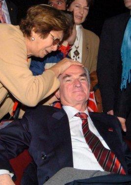 Önder Sav'ın gençliği