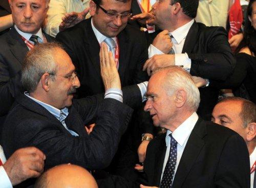 Önder Sav'ın gençliği