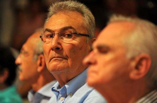 Önder Sav'ın gençliği