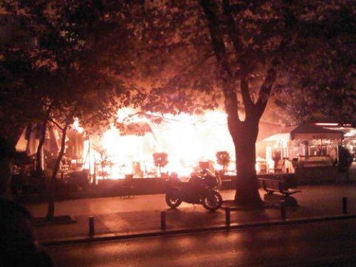 Bağdat Caddesi'nde patlama ve yangın - Resim 5