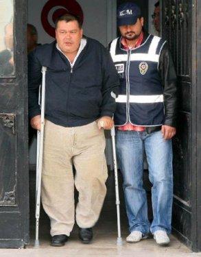 Sahte içkiye 7 gözaltı - Resim 3