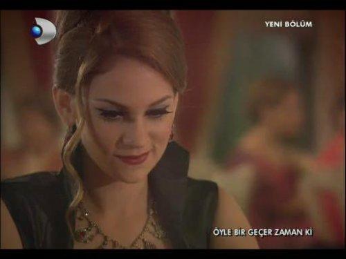 Öyle bir geçer zaman ki Aylin Soner sahnesi - Resim 15