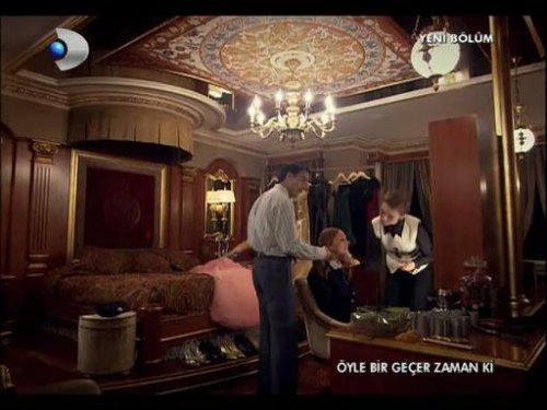 Öyle bir geçer zaman ki Aylin Soner sahnesi - Resim 9