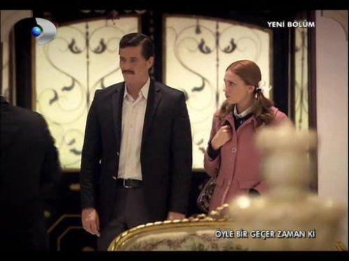 Öyle bir geçer zaman ki Aylin Soner sahnesi - Resim 2