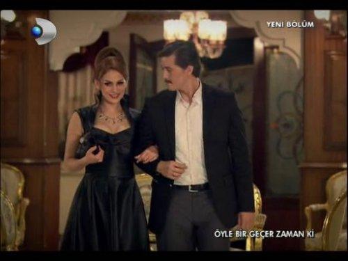 Öyle bir geçer zaman ki Aylin Soner sahnesi - Resim 22