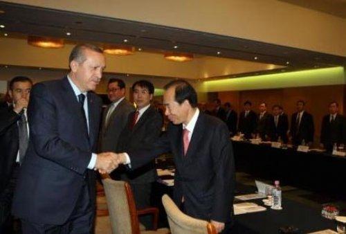 Erdoğan Güney Kore'de 