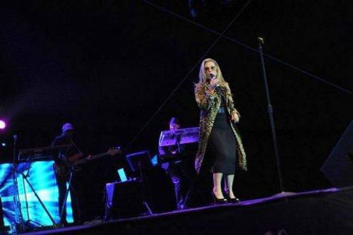 Anastacia KKTC'yi salladı  - Resim 10