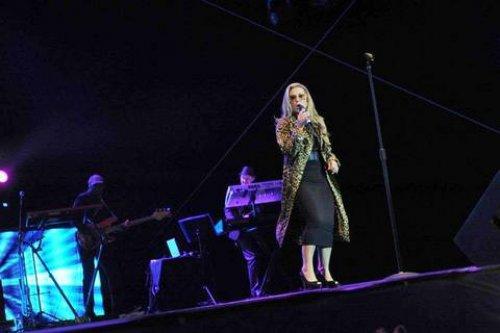 Anastacia KKTC'yi salladı  - Resim 7