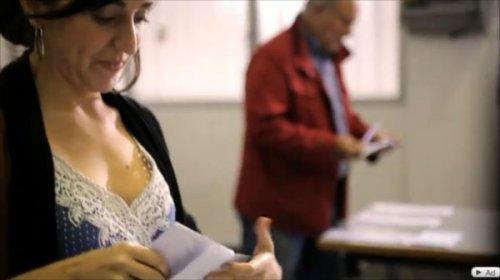 Orgazmlı seçim videosu