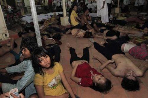 Kamboçya’da izdiham